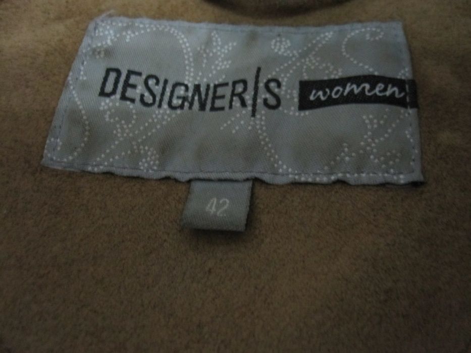 Cojocel dama DESIGNERS elegant,calduros,comod si usor,marimea L-ieftin