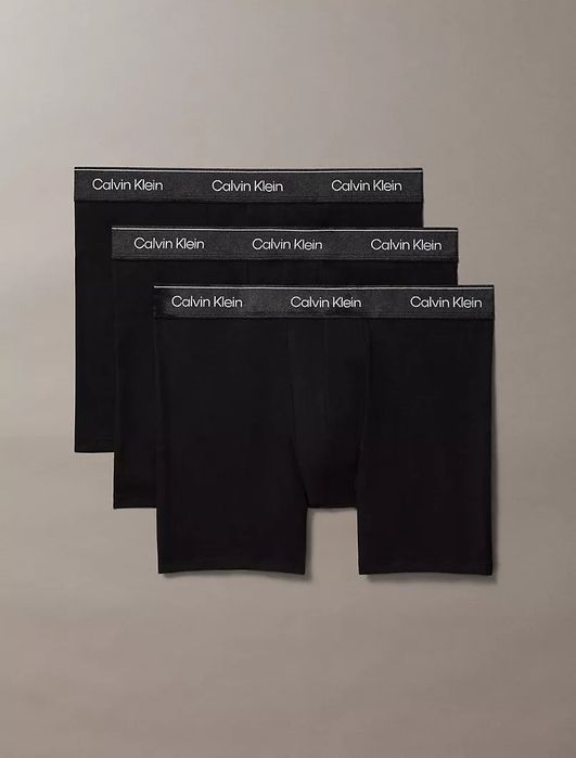 Нижнее бельё Calvin Klein