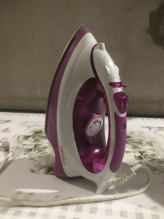 Утюг продаётся