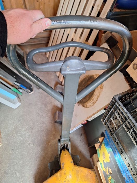 Transpalet manual Jungheinrich 2200 kg