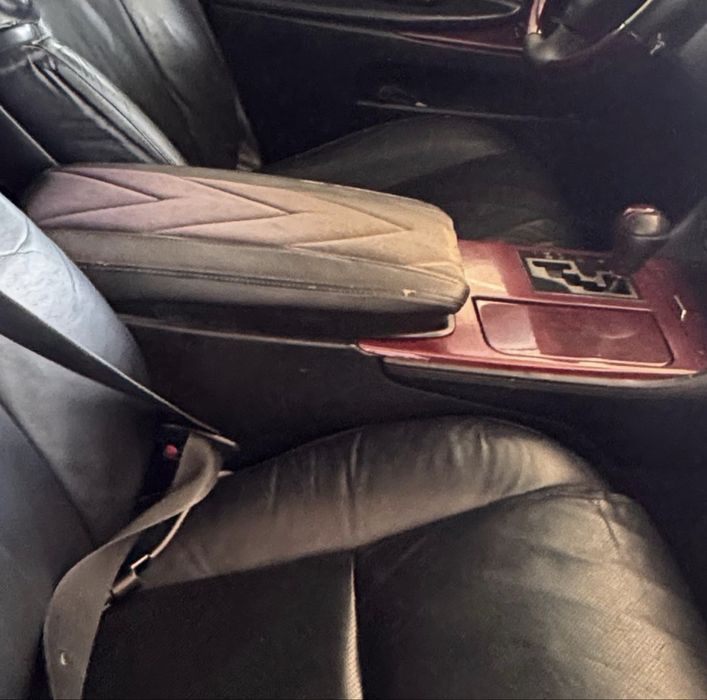 Подлокотник lexus gs 300 190 к