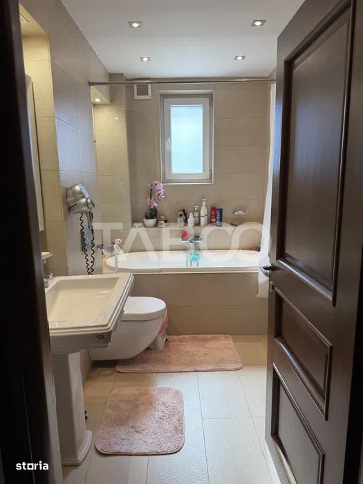 Apartament cu 3 camere Andrei Muresanu bloc nou izolat la cheie
