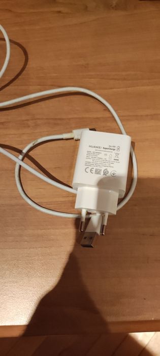 Huawei Xiaomi 33 вата. 40 вата. Бързо зареждащо зарядно устройство и