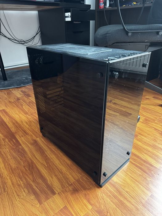 Carcasă Segotep SG-K7 – gaming, aspect modern, airflow bun