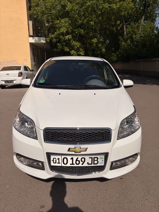 Продается Nexia 3