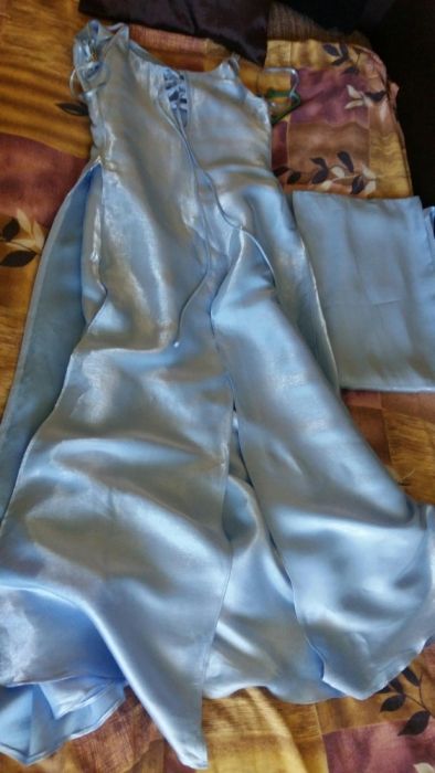 Бална рокля