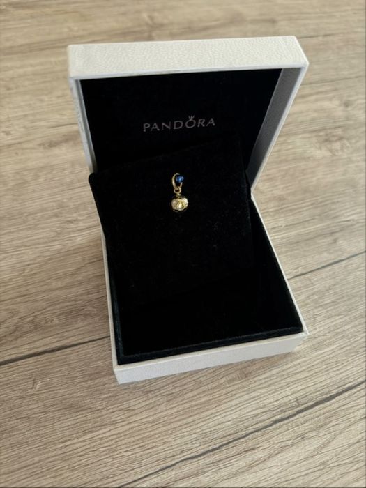 Pandantiv Pandora cu diamant cultivat în laborator, minge de fotbal 2026
