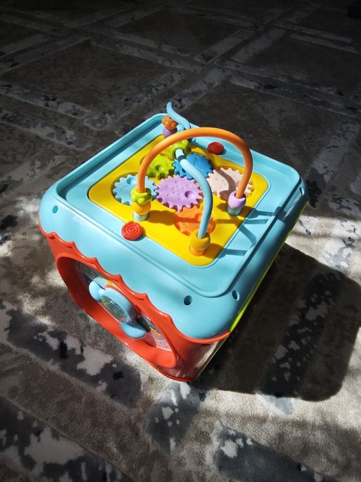 Бизикуб (  сортер)