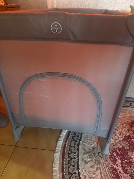 Pătuț pliabil inclus saltea