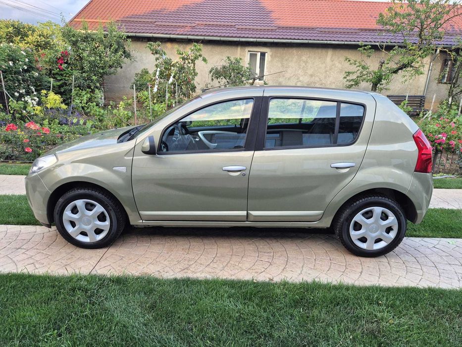 DACIA Sandero 2009 — imagine 4