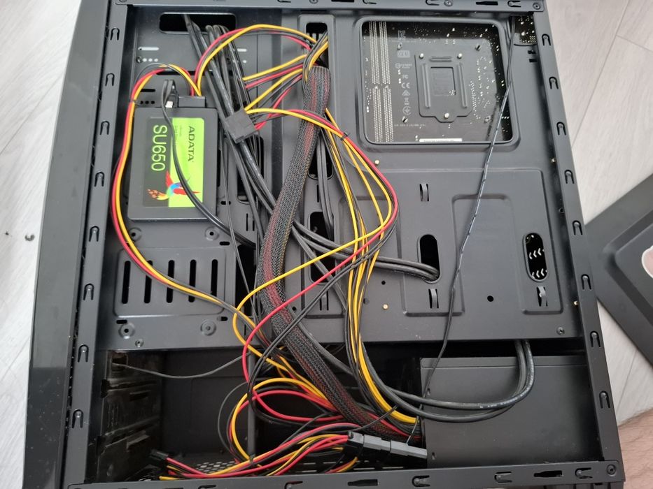 PC low end de vânzare