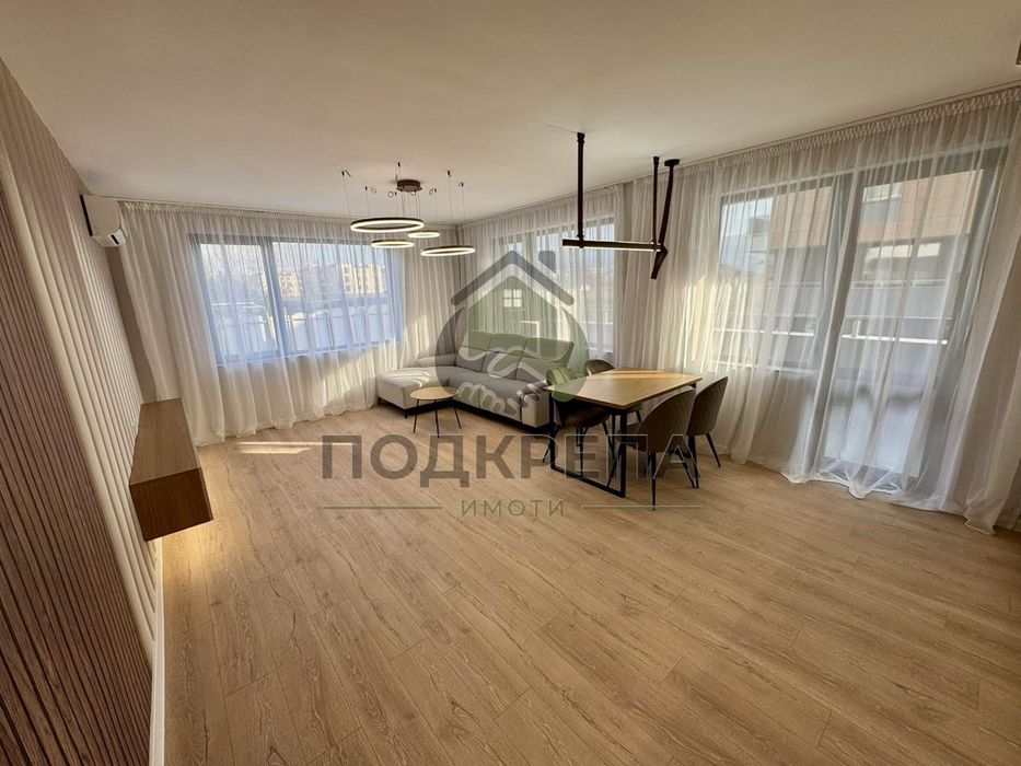 Продава се Двустаен апартамент в Пловдив, Остромила - 81 кв.м за 882 €/кв.м - Снимка #1