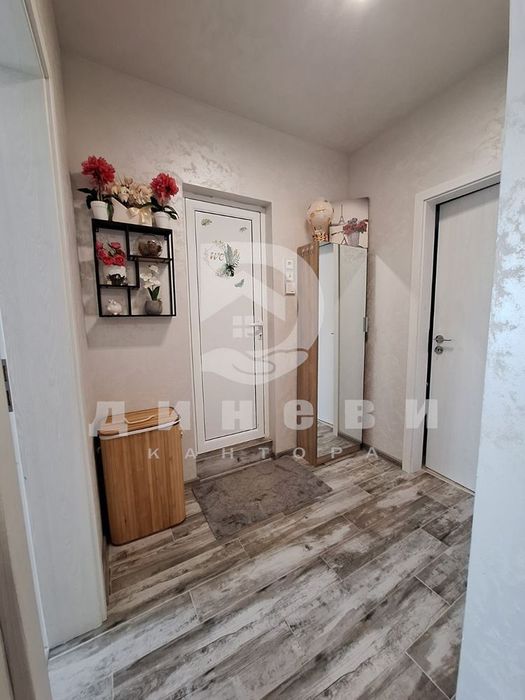 Продава се Многостаен апартамент в Стара Загора, Опълченски - 102 кв.м за 1422 €/кв.м - Снимка #1