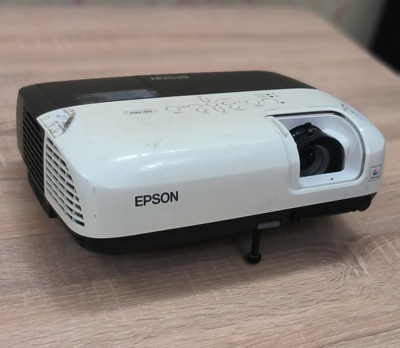 Проекторы в ассортименте