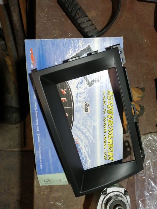 Рамка от Toyota Prado