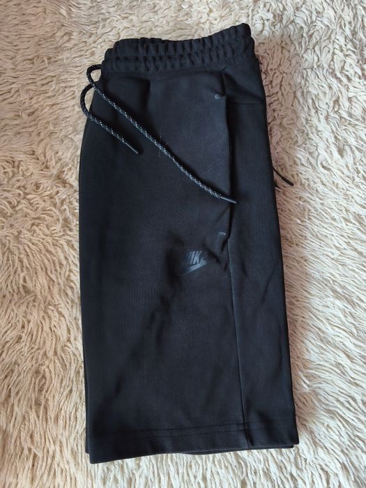 Nike tech fleece  размер М