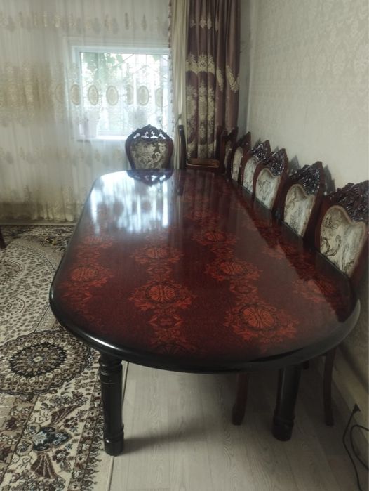 Продается стол азиятском стиле