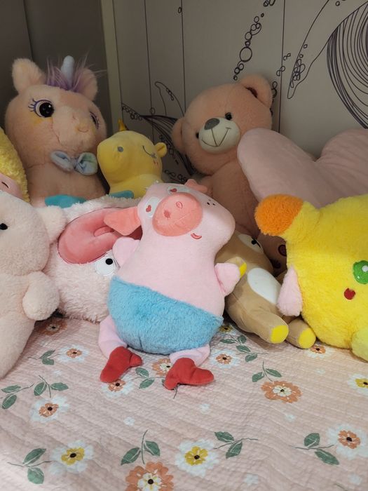 Мягкие игрушки отдадим оптом