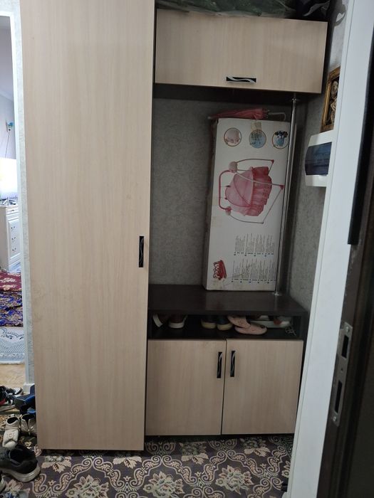 Шкаф телевизорға