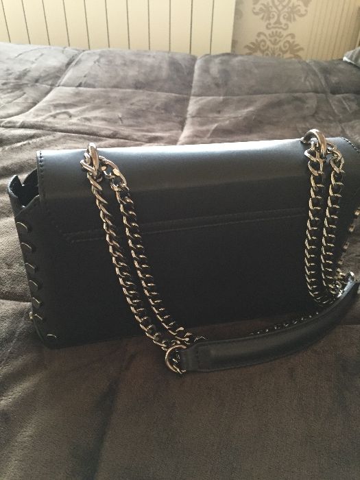 Дамска чанта - естествена кожа -производител: Италия