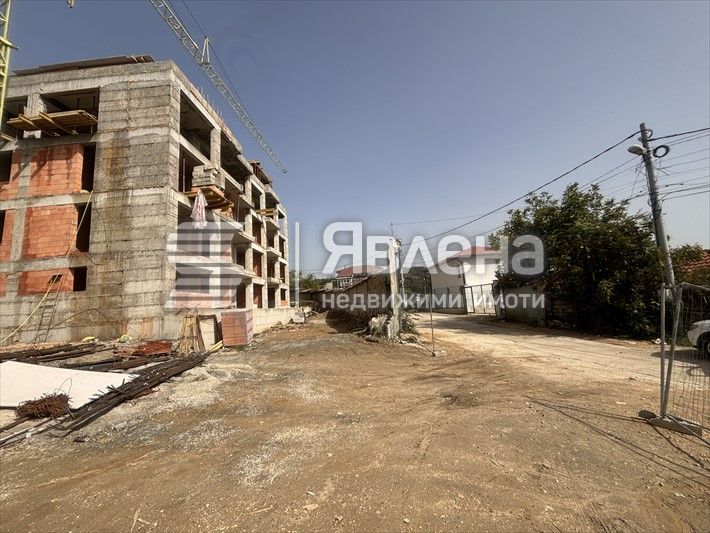 Продава се Тристаен апартамент в Варна, м-т Пчелина - 80 кв.м за 1813 €/кв.м - Снимка #8