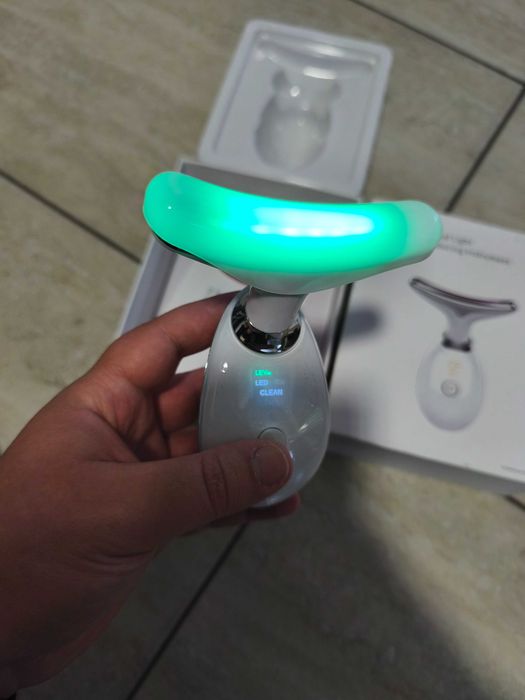 Dispozitiv facial/gat multifunctional anti riduri/doar in Cluj/35 lei