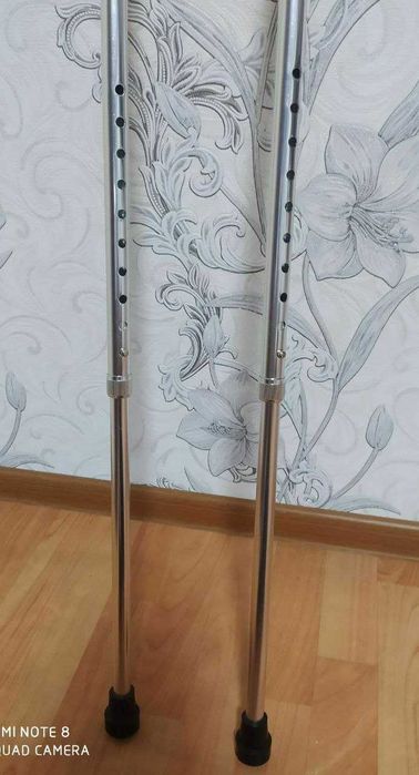 Доставка. Локтевой костыль, подлокотник