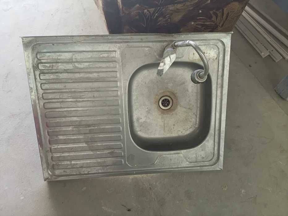 Мойка для кухни, состояние хорошое