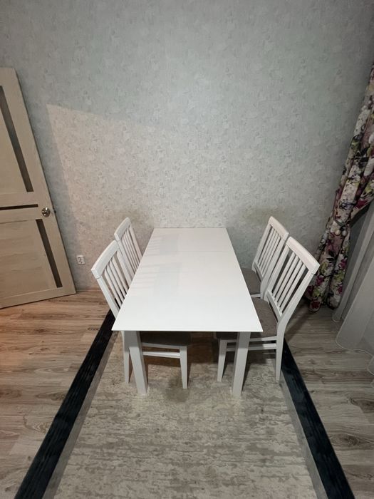 Стулья каждый 10000