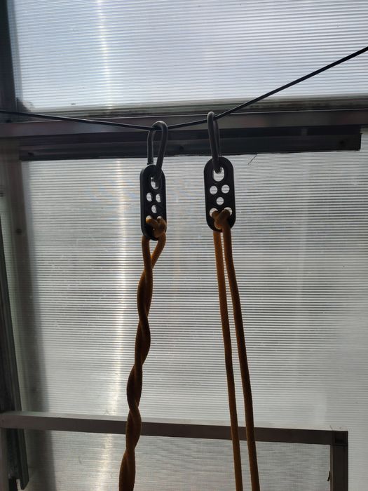 Люлка чисто нова