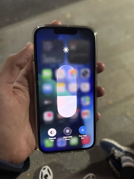 Продам iPhone 14  в хорошем состоянии
