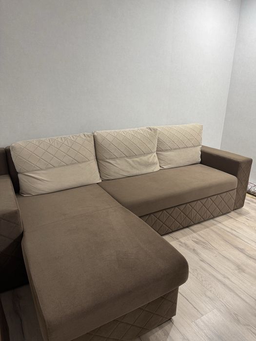 Продам диван новый