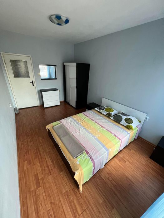 Дава се под наем Двустаен апартамент в Бургас, Лазур - 56 кв.м за 459 € - Снимка #5