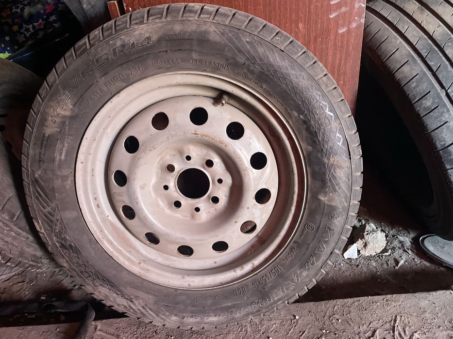 Продам диск с шиной