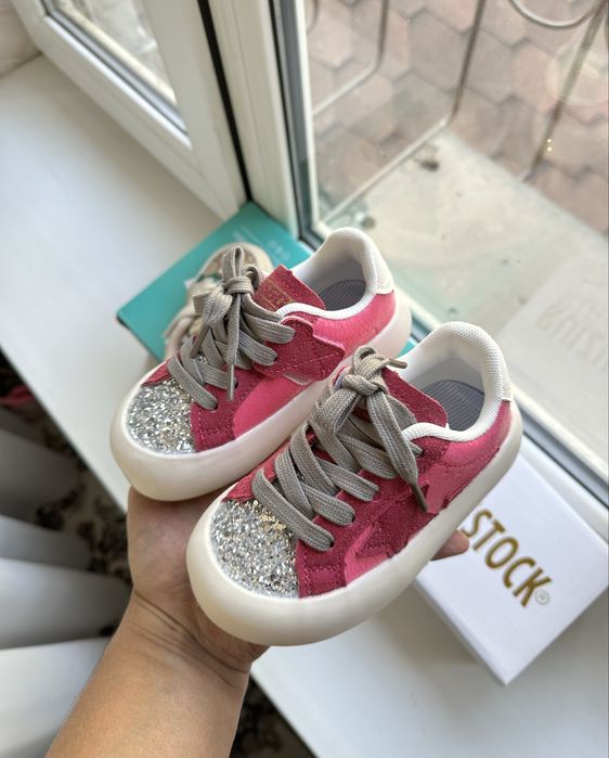 Новый Gucci 25-26 размер детский обувь