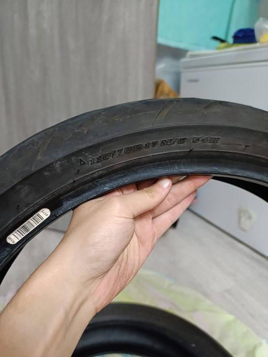Продам мото шины R17