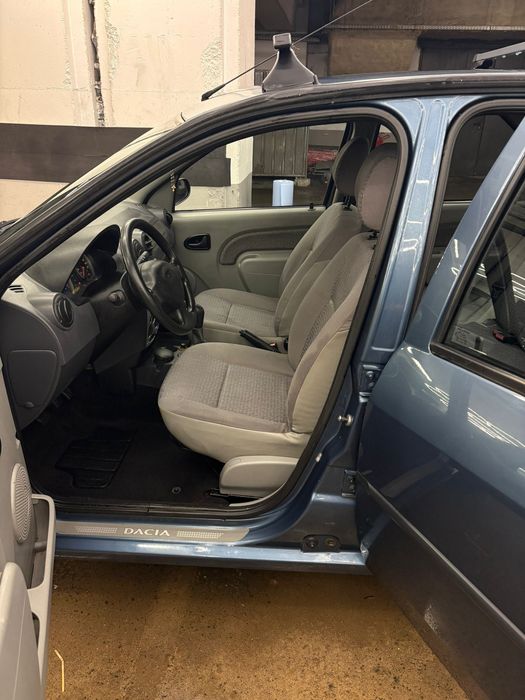 Logan 2007, 35000 km reali