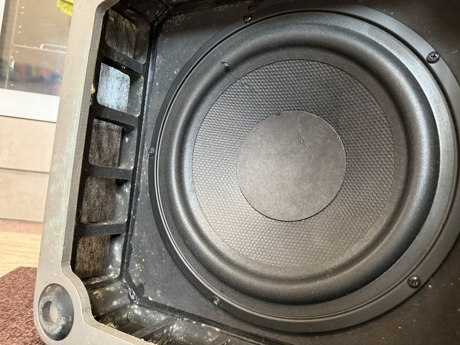 Harman Kardon SUB-TS7 10” Бас