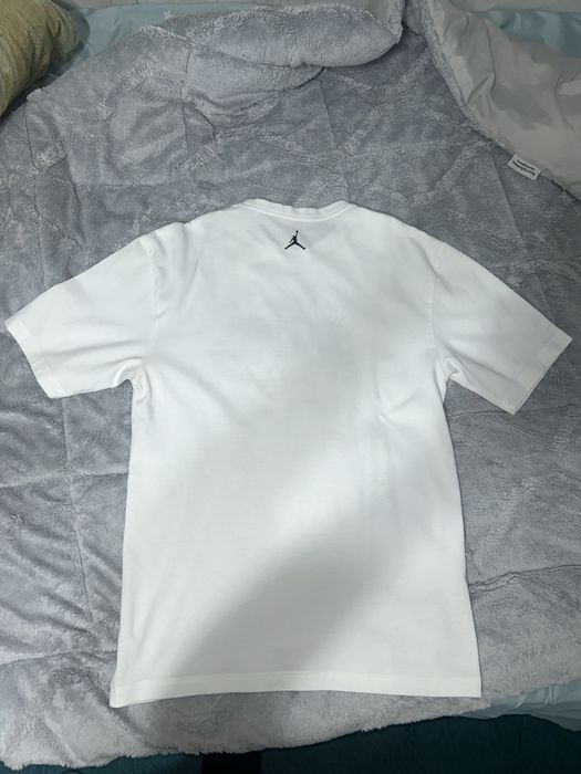 Tricou Jordan marimea S Nou Originala