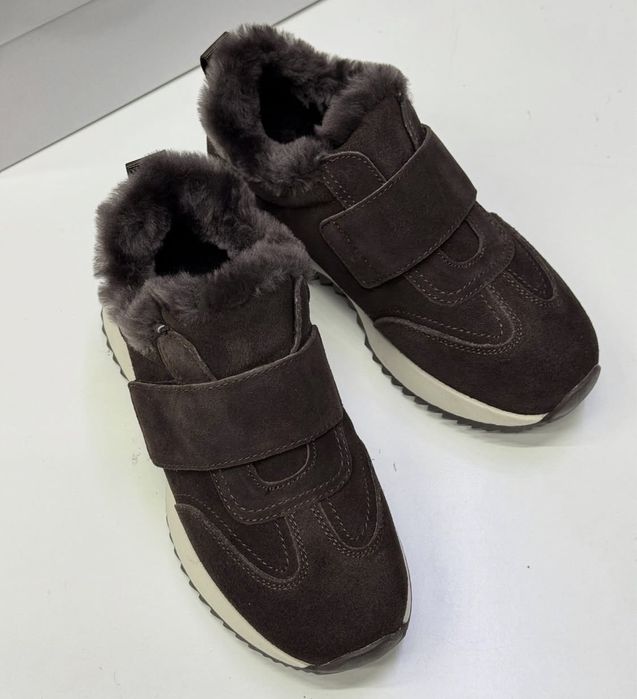 Кроссы шоколад расцветка , натуральная замш