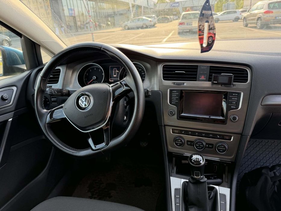Volkswagen Golf 2013 benzină, 4.636 € — imagine 5