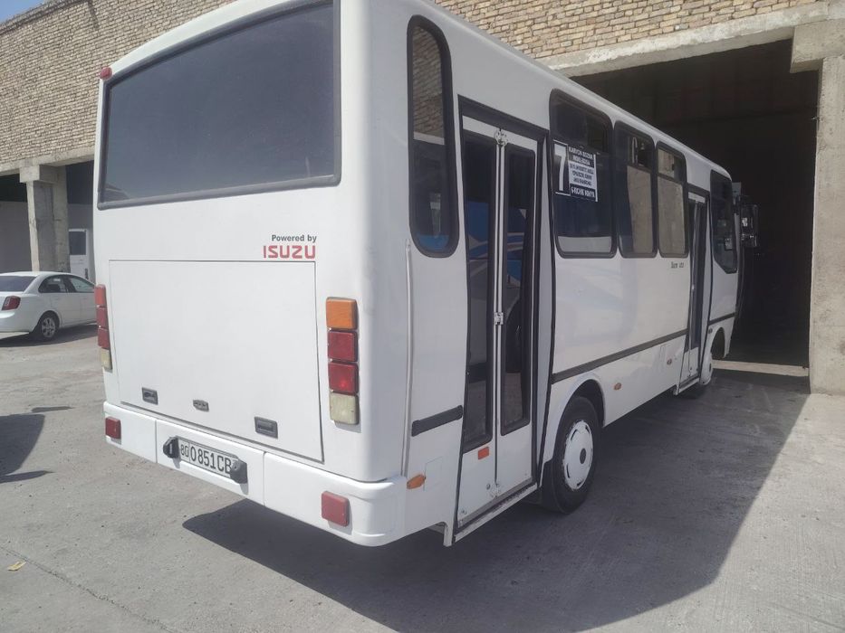 Isuzu aftobus sotiladi