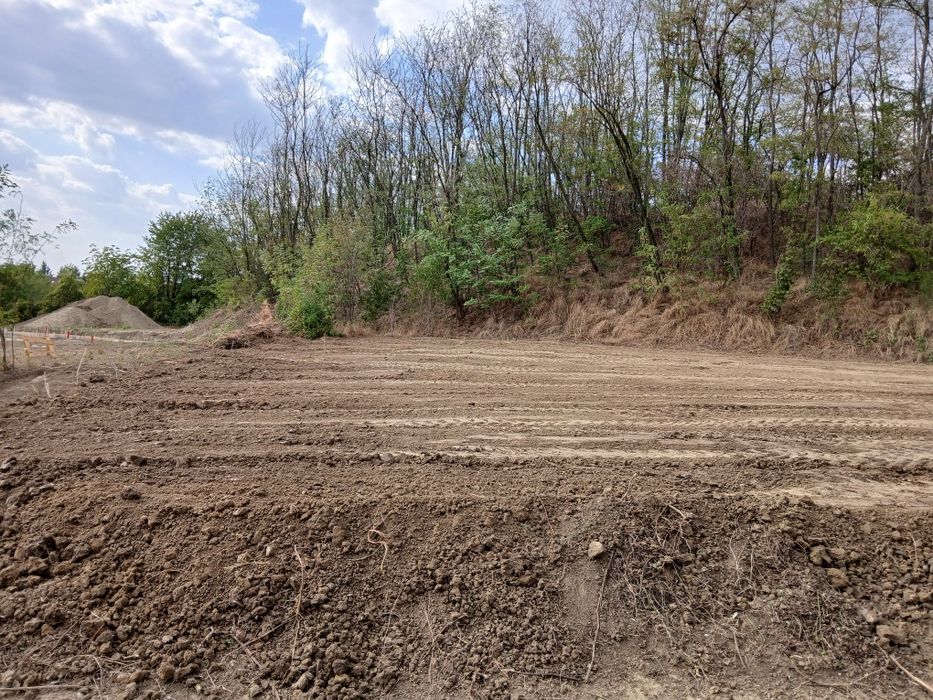 Teren intravilan + extravilan 1540 mp, langa Primaria Stefanesti