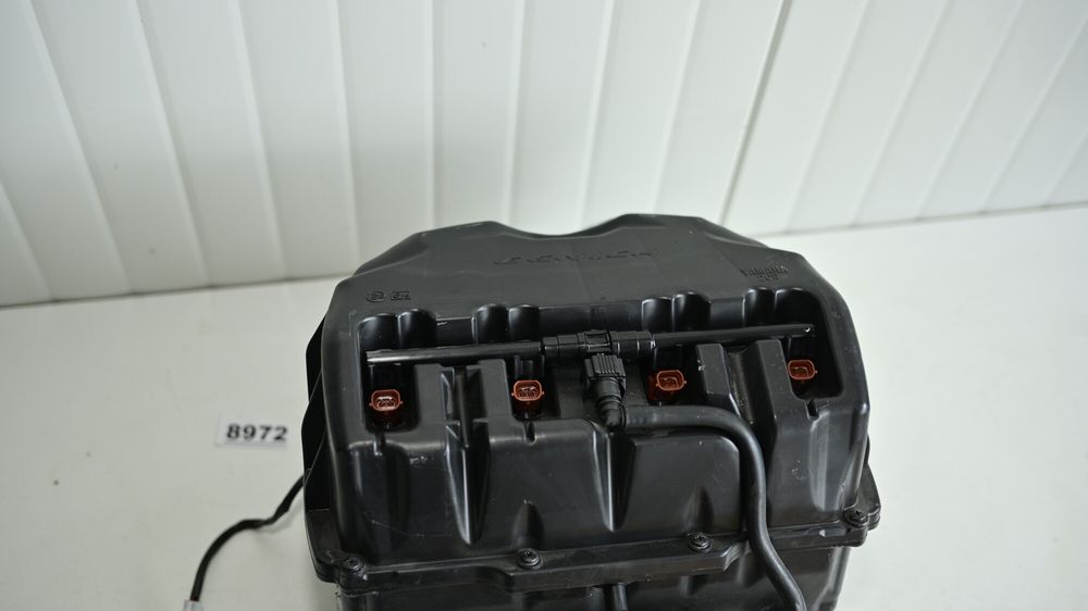 Yamaha YZF R1M 2015 2019 Rampa de injectie cu carcasa filtru de aer