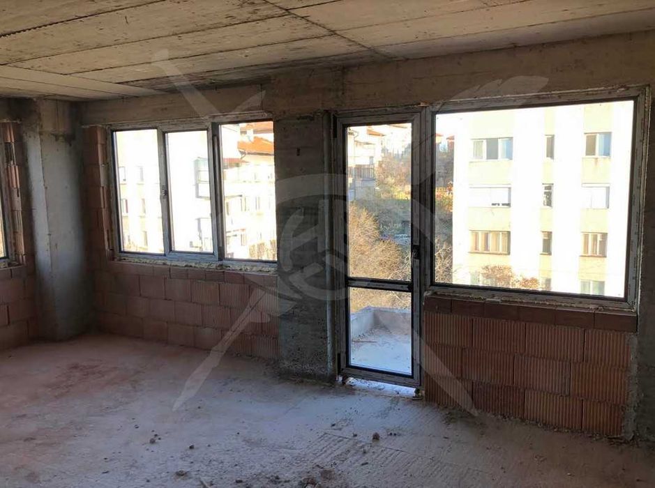 Продава се Тристаен апартамент в Асеновград - 101 кв.м за 775 €/кв.м - Снимка #1