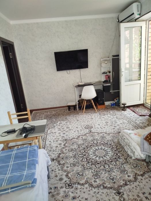 Yangi hayot 7 A 3 xonali uy sotiladi SROCHNO