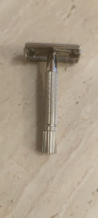 Aparat ras Gillette Super Speed ca nou cutie