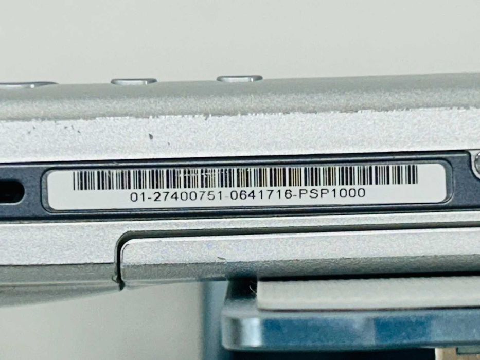 Sony PlayStation Portable PSP 1000 употребяван с кутия и книжки
