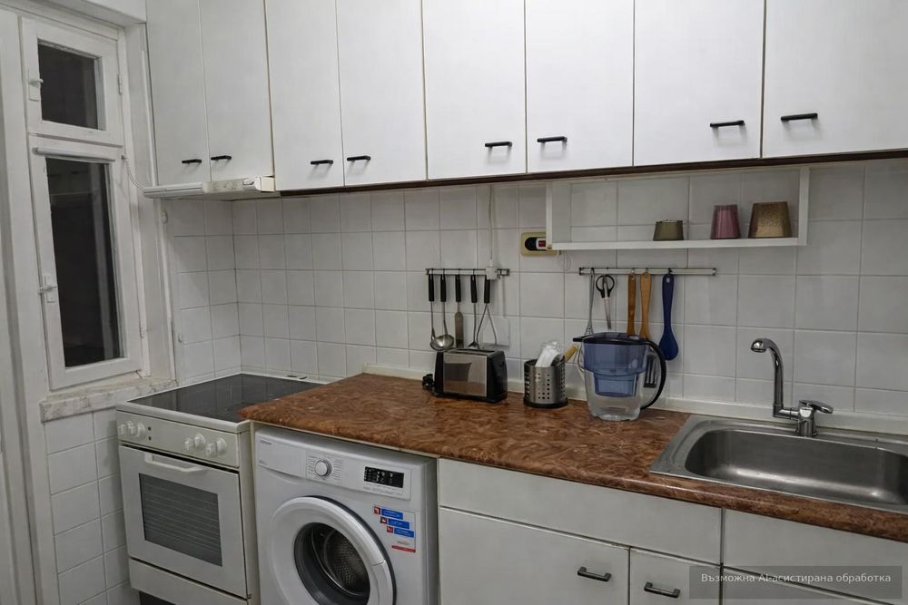 Тристаен апартамент, под наем, Център