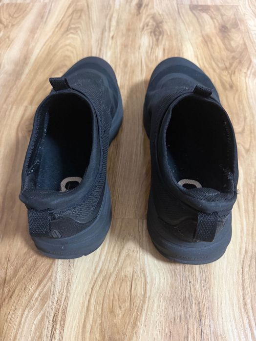 Продам оригинальные кроссовки lining